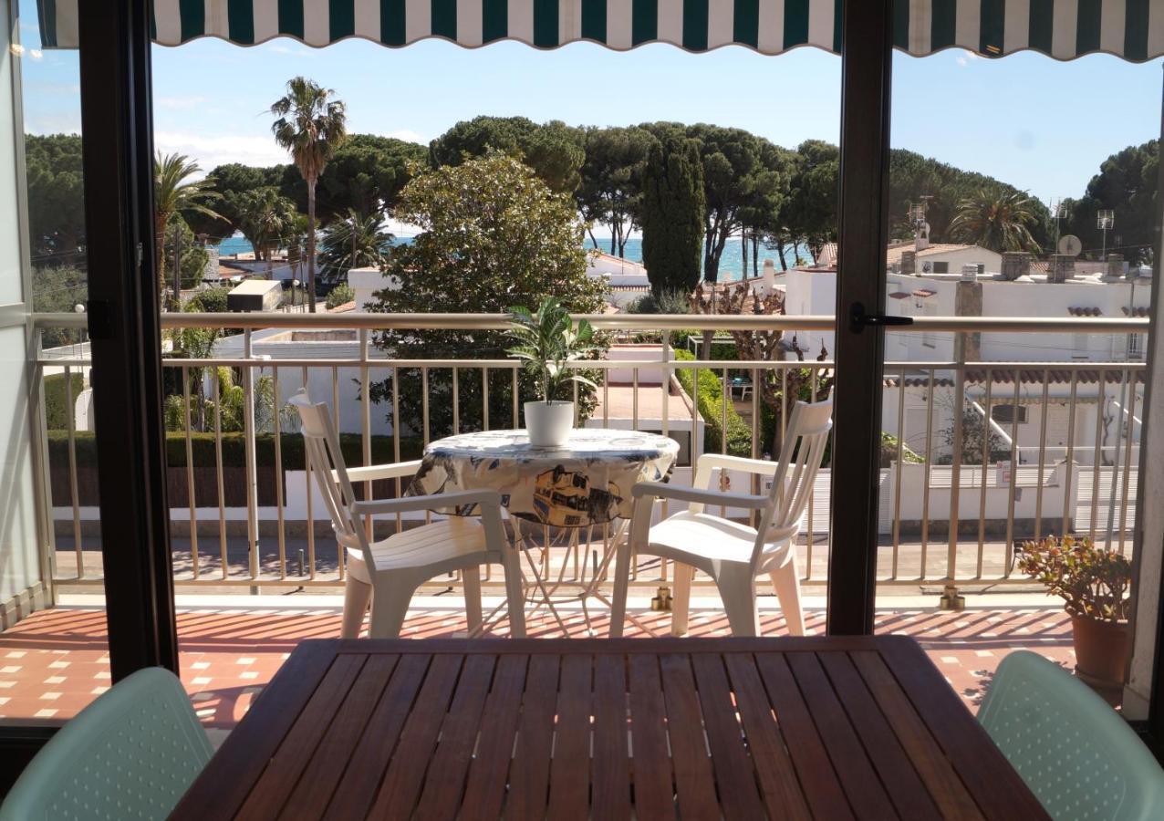 Beach Paradise Cambrils Exterior photo